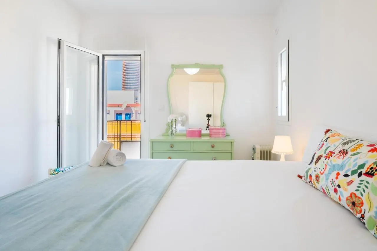 Apartamento Wide And Colourful- 3Bd 1Bth- Triana Sevilla 0*,  España