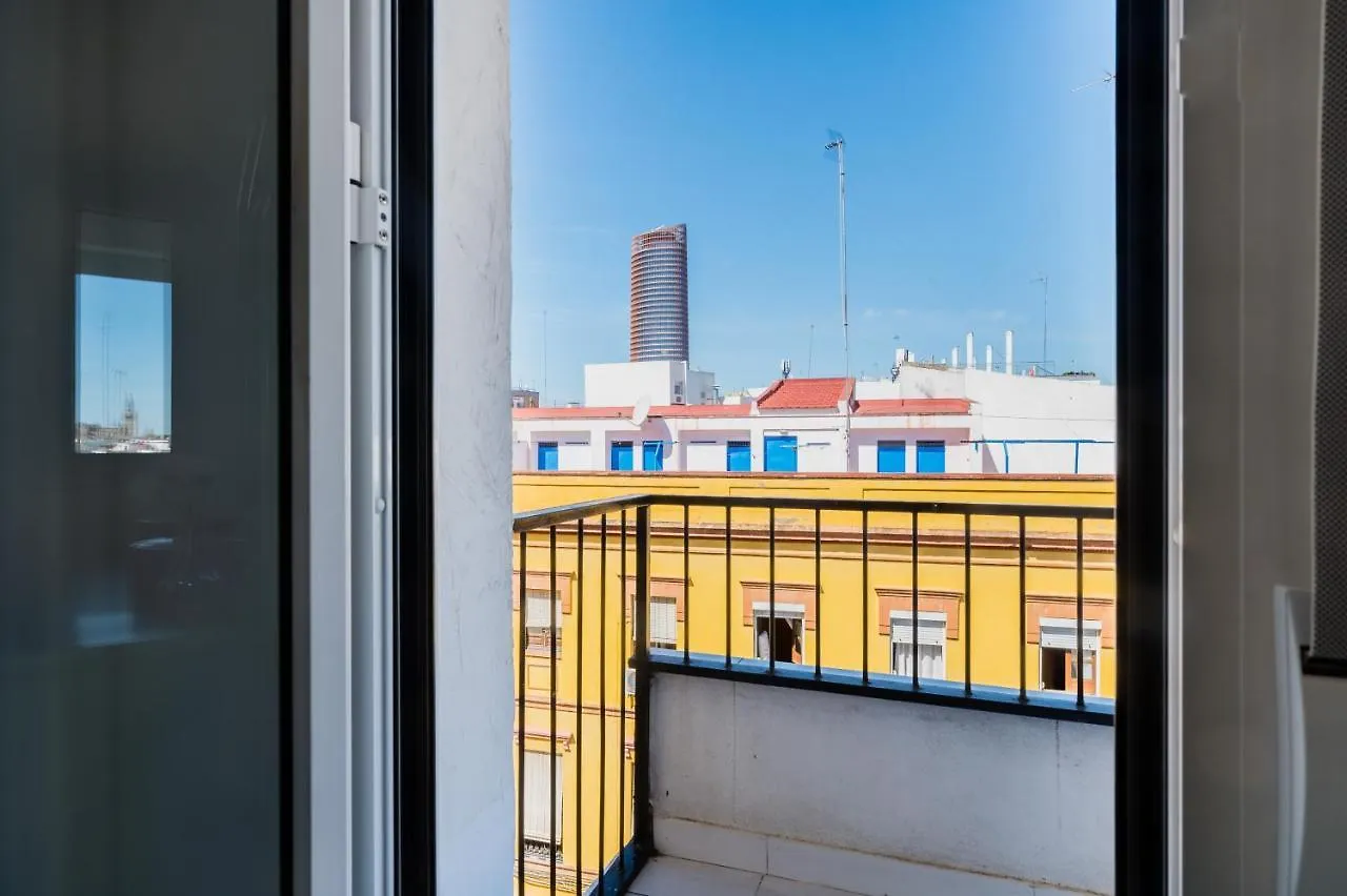 Apartamento Wide And Colourful- 3Bd 1Bth- Triana Sevilla